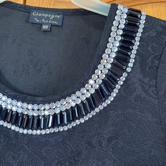 Elegant Black Embellished Short Sleeve Top - Picture 4 of 15